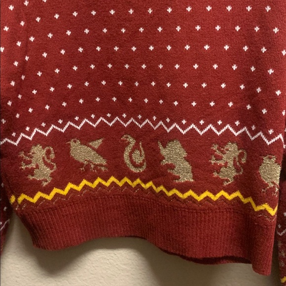 HARRY POTTER HOGWART’S HOUSES CHRISTMAS SWEATER - Picture 10 of 12